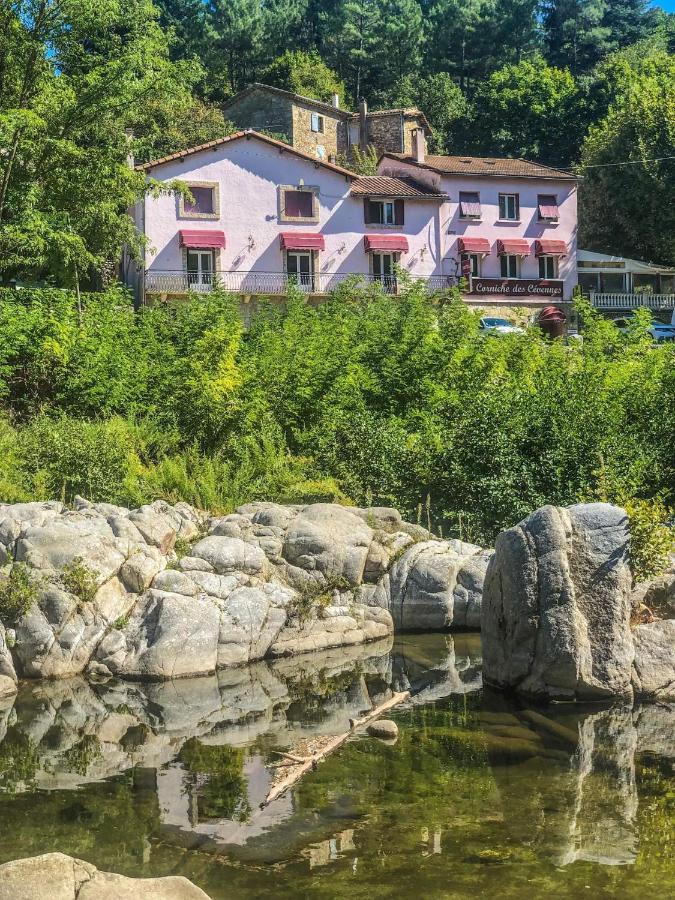 Logis Restaurant La Corniche Des Cevennes