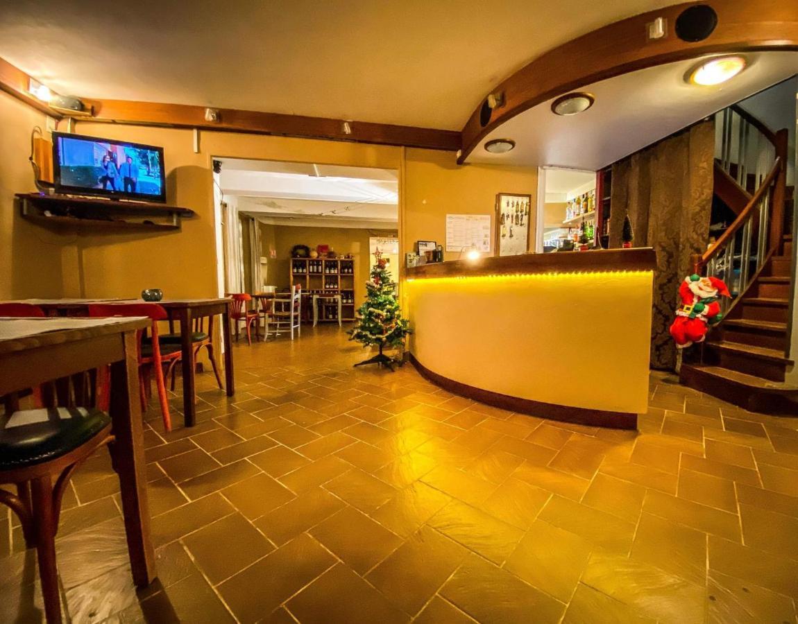 Logis Restaurant La Corniche Des Cevennes 2*