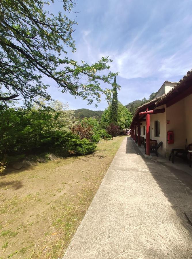 Logis Restaurant La Corniche Des Cevennes Hotel 2*