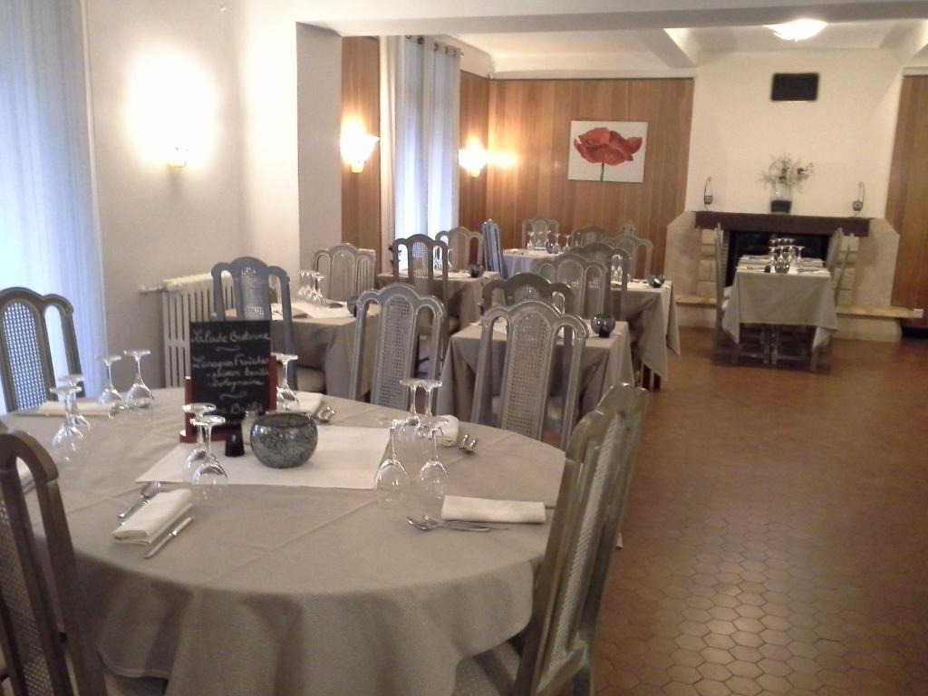 Logis Restaurant La Corniche Des Cevennes Hotel 2*